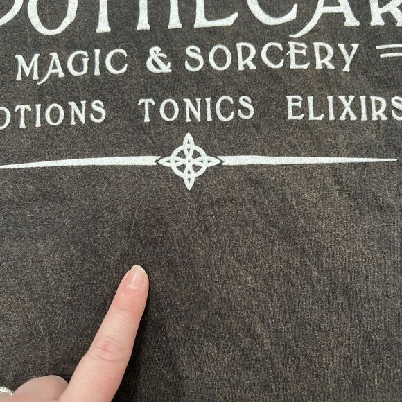 Vintage Black Salem Apothecary Tee - Picture 4 of 9